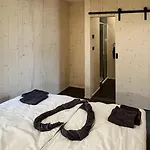 Nyaraló Krasna Morava - Moderni Par Minut Od Centra Olomouce Alamóc