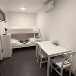 Krasna Morava - Moderni Par Minut Od Centra Olomouce Alamóc