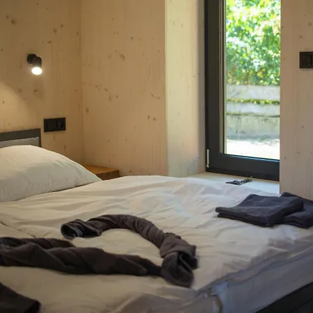 Krasna Morava - Moderni Par Minut Od Centra Olomouce Ferienhaus
